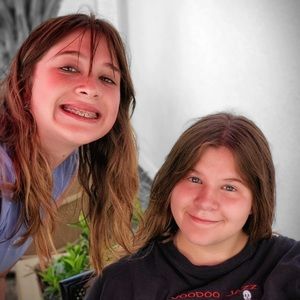 Meet your Posher, Lila